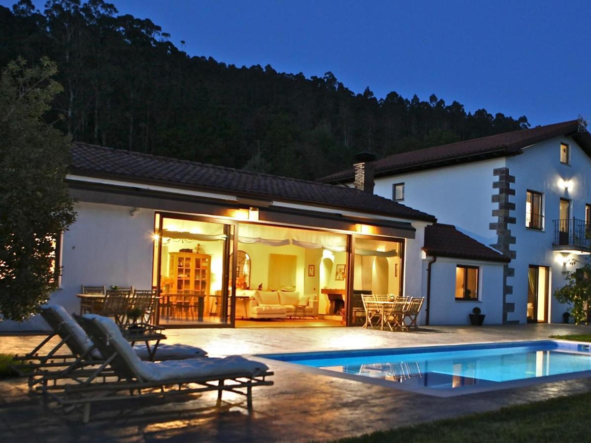 Impresionante Villa Entre Mar Y Montana La Cavada Екстериор снимка